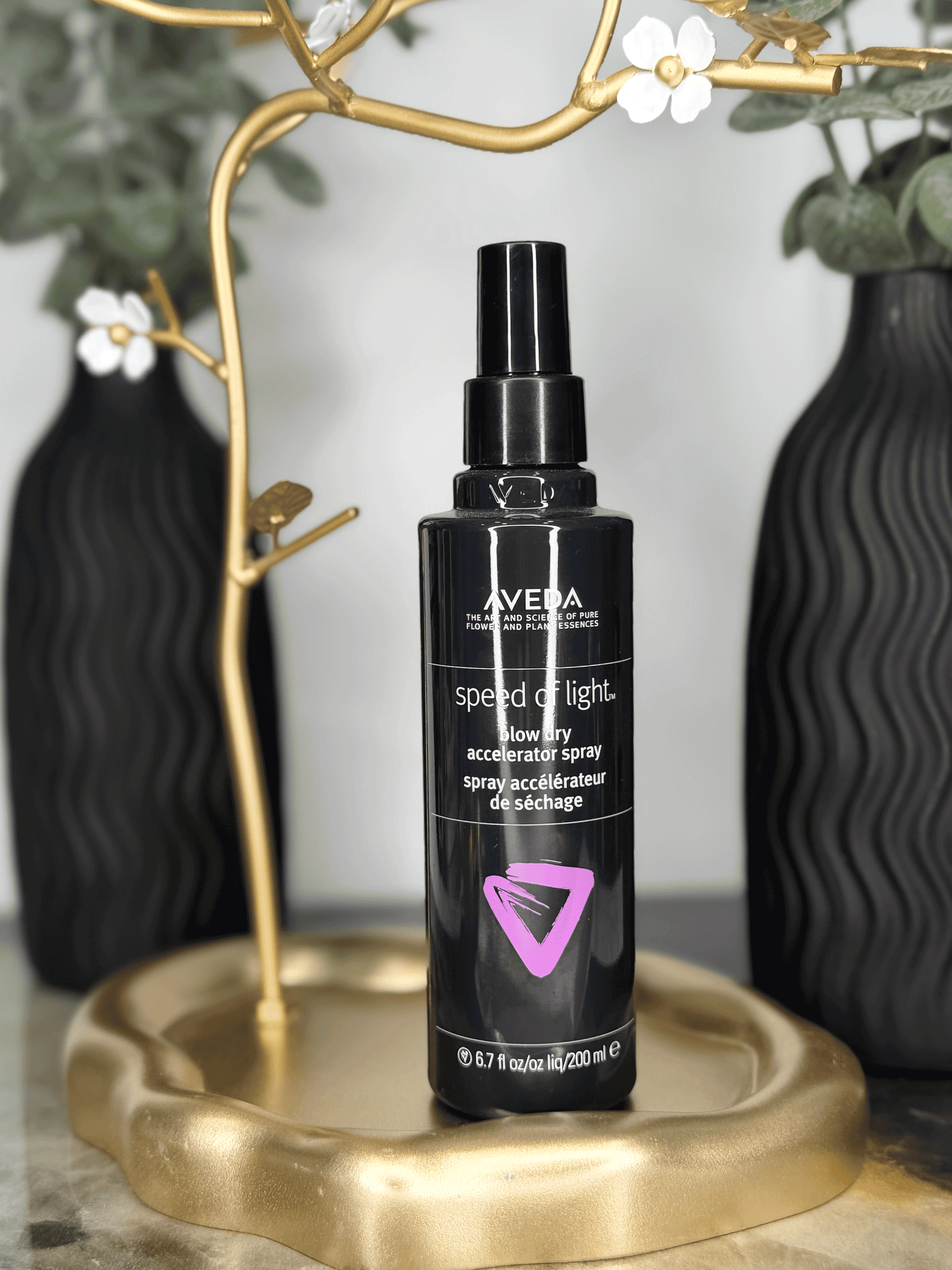 SPEED OF LIGHT™ BLOW DRY ACCELERATOR SPRAY