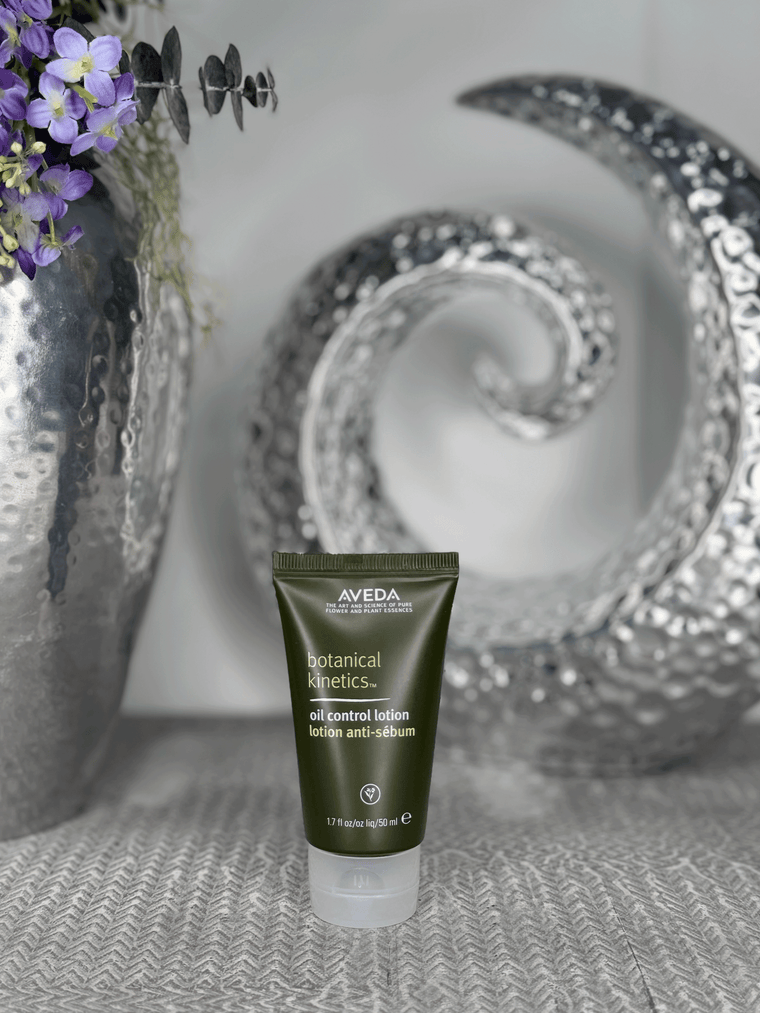 BOTANICAL KINETICS™ OIL CONTROL LOTION