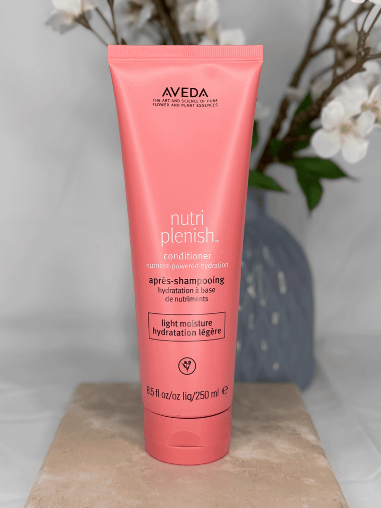 NUTRIPLENISH™ CONDITIONER LIGHT MOISTURE